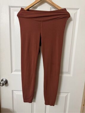 Old Navy Extra-High Waist Leggings — Rust
